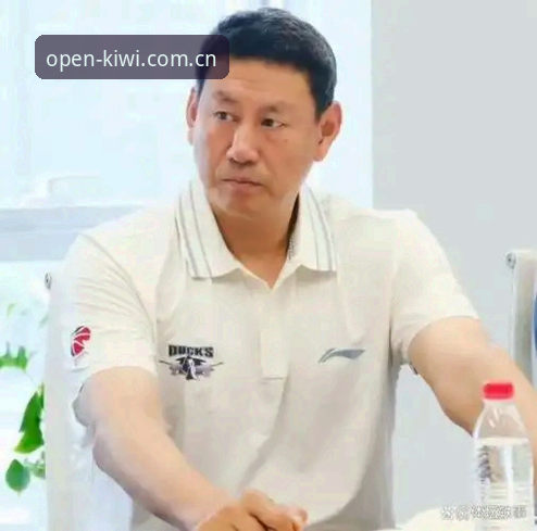奇异果体育平台安卓下载 老帅换新帅:深度解析李楠接手北京男篮背后的双向选择逻辑